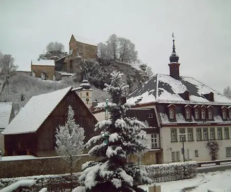 Luisengarten Garni