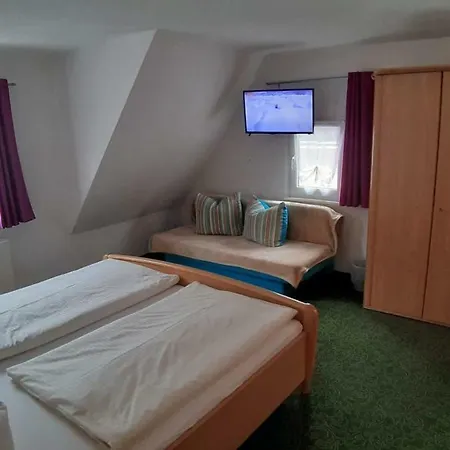 Pensjonat Luisengarten Garni Pottenstein