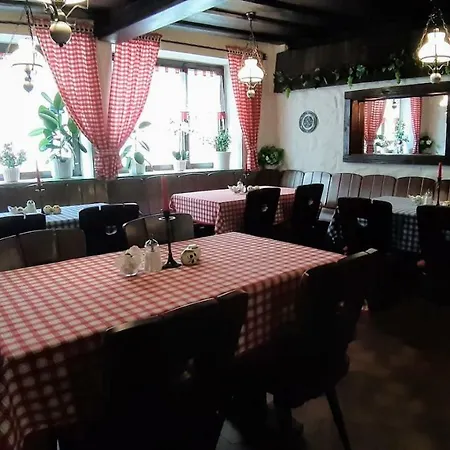 Luisengarten Garni Pottenstein