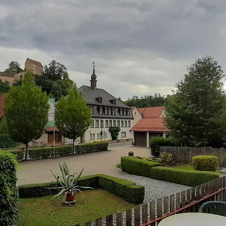 Luisengarten Garni *